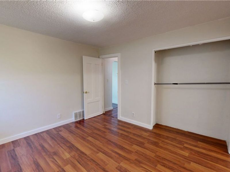 4226 E 164th Street, Cleveland, OH 44128 Photo 10