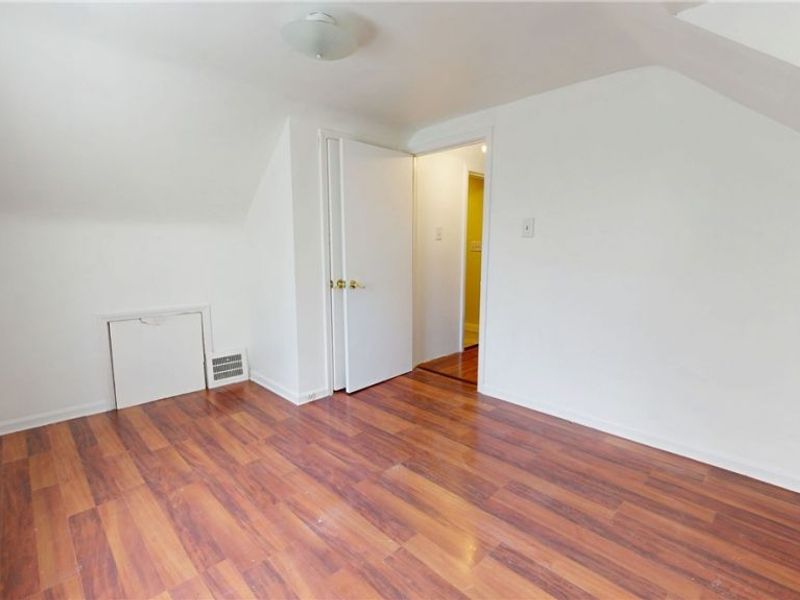 4226 E 164th Street, Cleveland, OH 44128 Photo 5