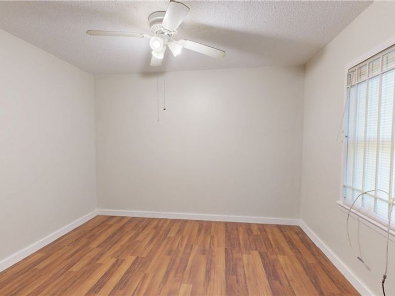 4226 E 164th Street, Cleveland, OH 44128 Photo 9