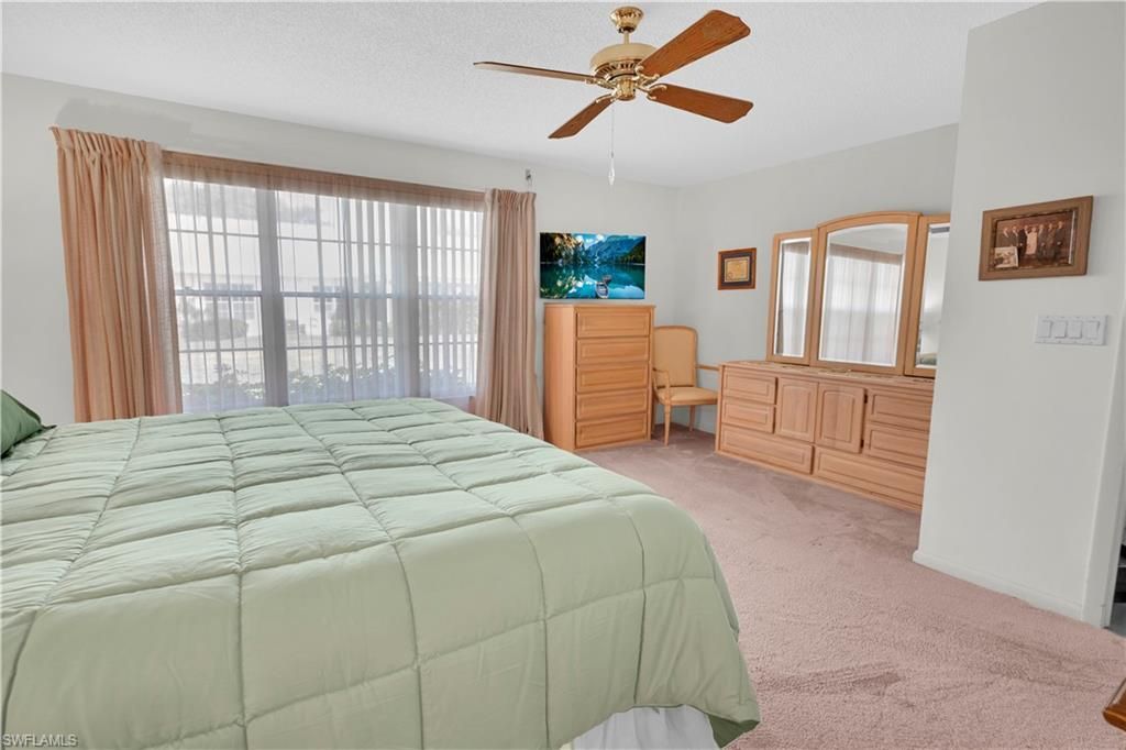 1251 Broadwater Dr, Fort Myers, FL 33919 Photo
