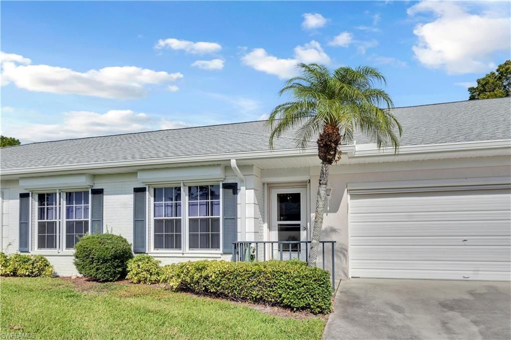 1251 Broadwater Dr, Fort Myers, FL 33919 Photo