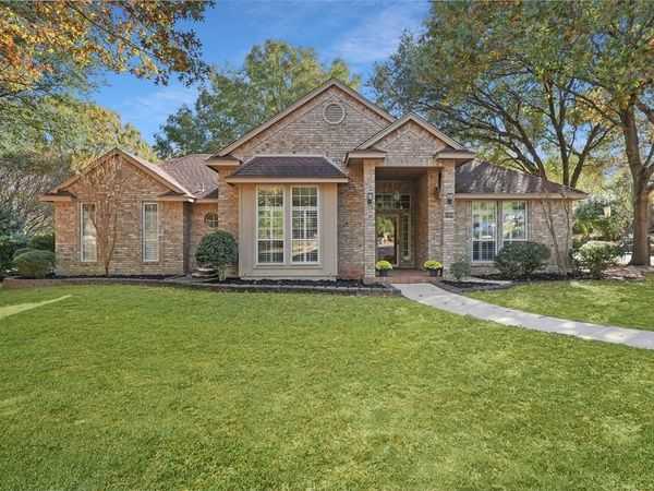 102 High View Court, Ovilla, TX 75154