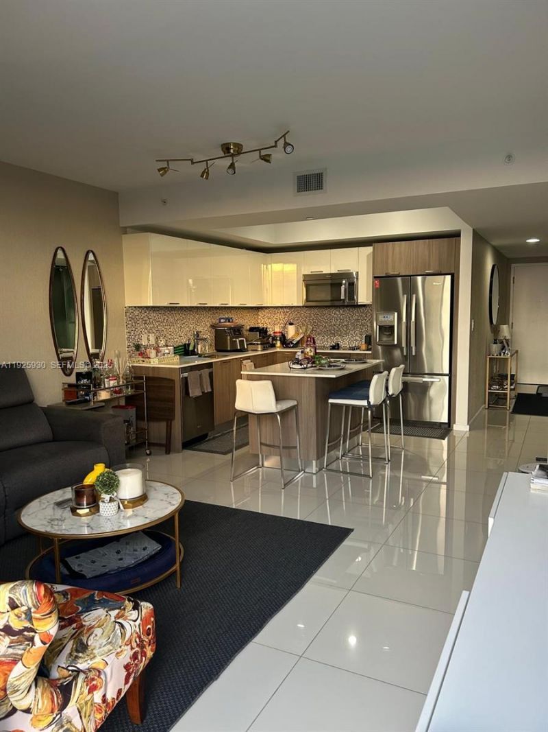 5252 NW 85th Ave, Unit 706, Doral, FL 33166 Photo