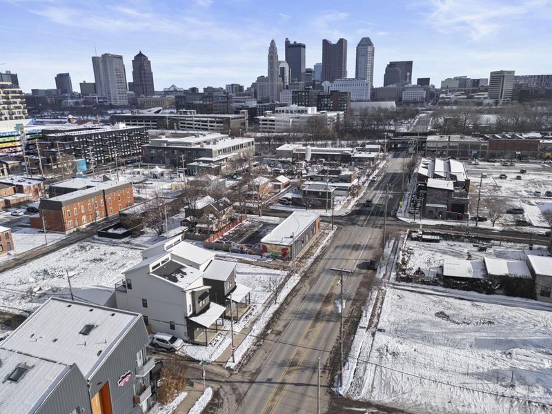 498 W Town Street, Columbus, OH 43215 Photo 8