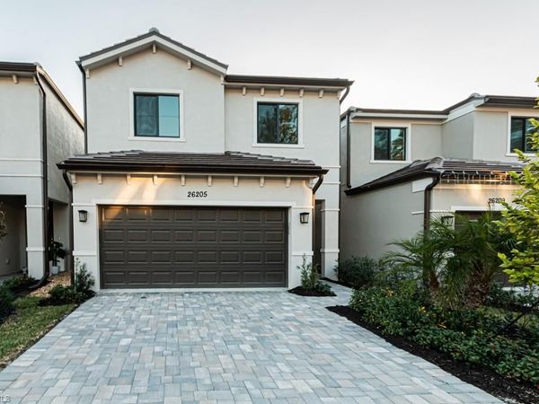 26205 Bonita Fairways BLVD, BONITA SPRINGS, FL 34135