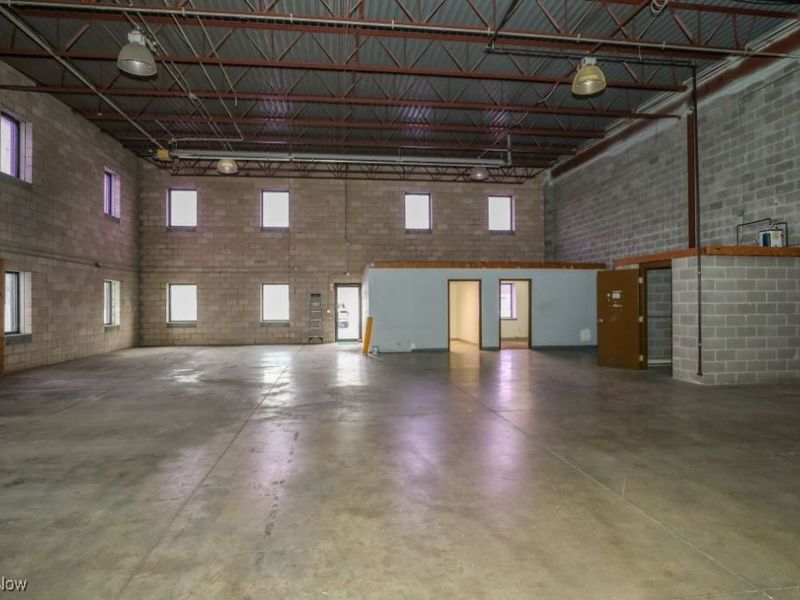 4699 Loomis, Unit C, Ravenna, OH 44266 Photo 16