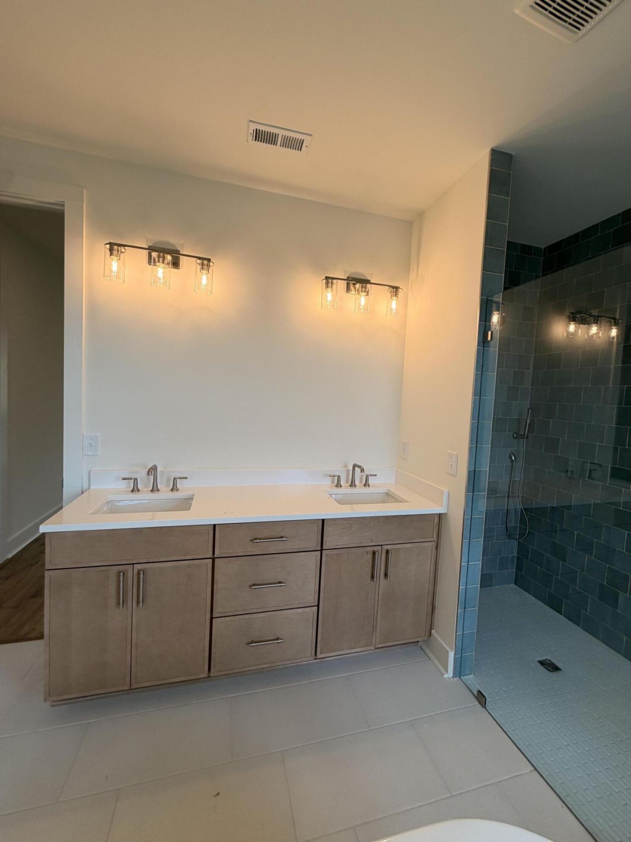 244 Clearpath Drive Photo 32