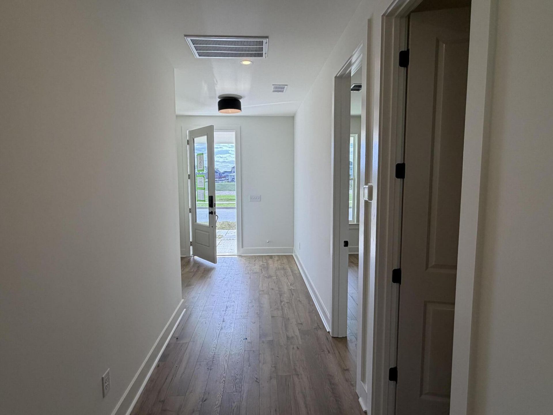 244 Clearpath Drive Photo 4