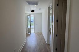 244 Clearpath Drive photo 4