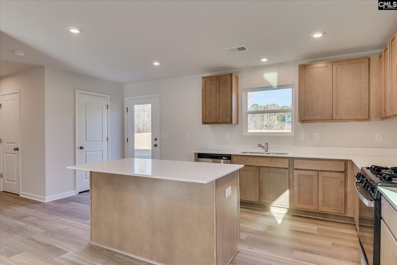 329 Pulman Drive Photo 9