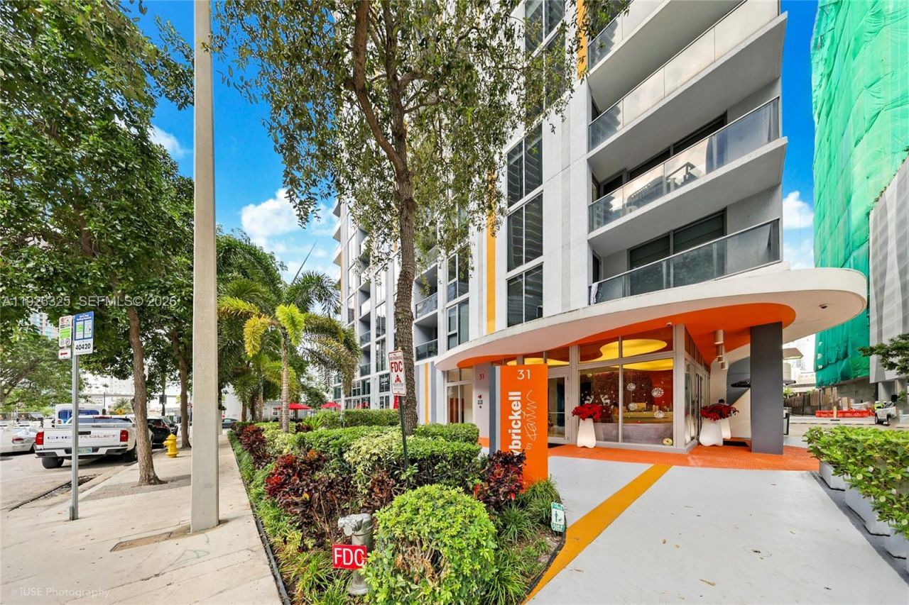31 SE 6th St, Unit 2506, Miami, FL 33131 Photo