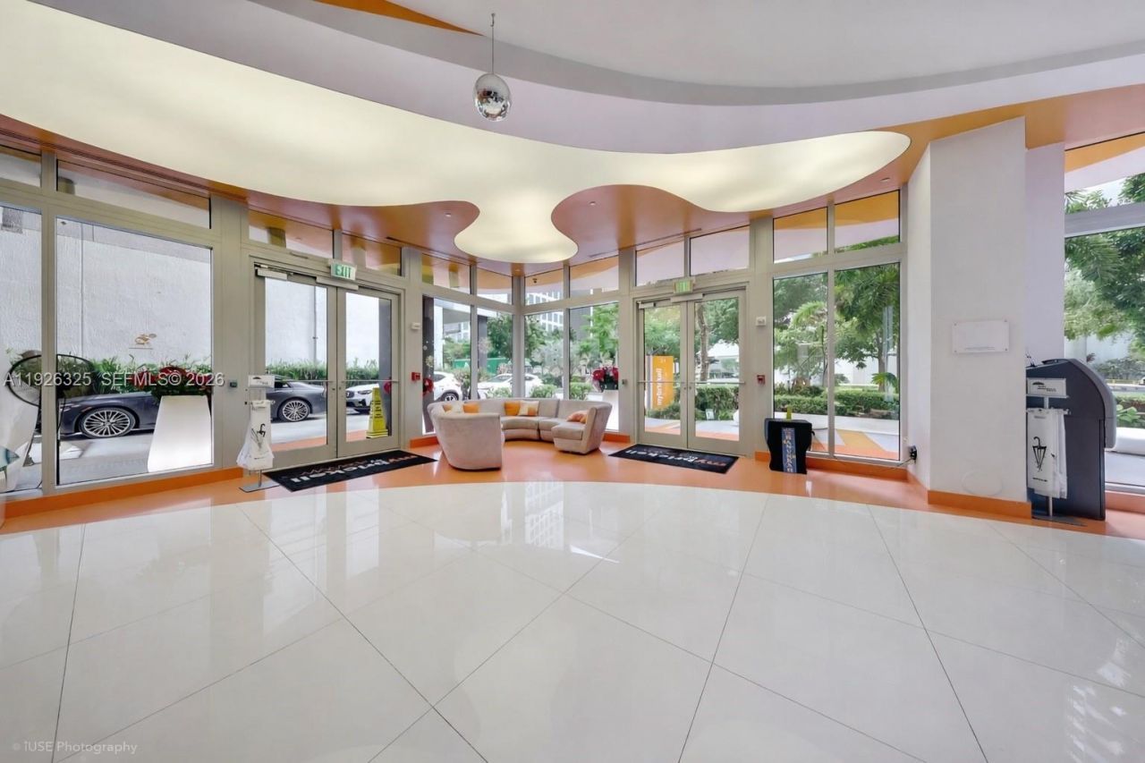 31 SE 6th St, Unit 2506, Miami, FL 33131 Photo