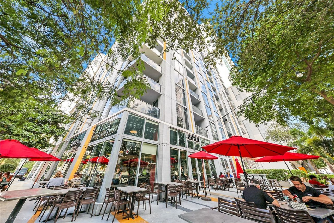 31 SE 6th St, Unit 2506, Miami, FL 33131 Photo