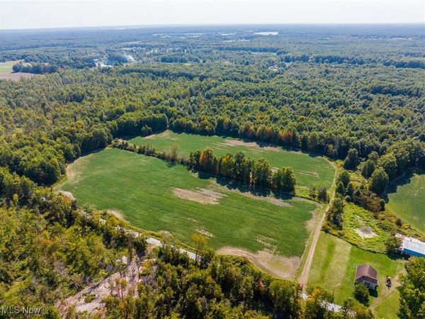 1581 E Flagg Road, Orwell, OH 44076