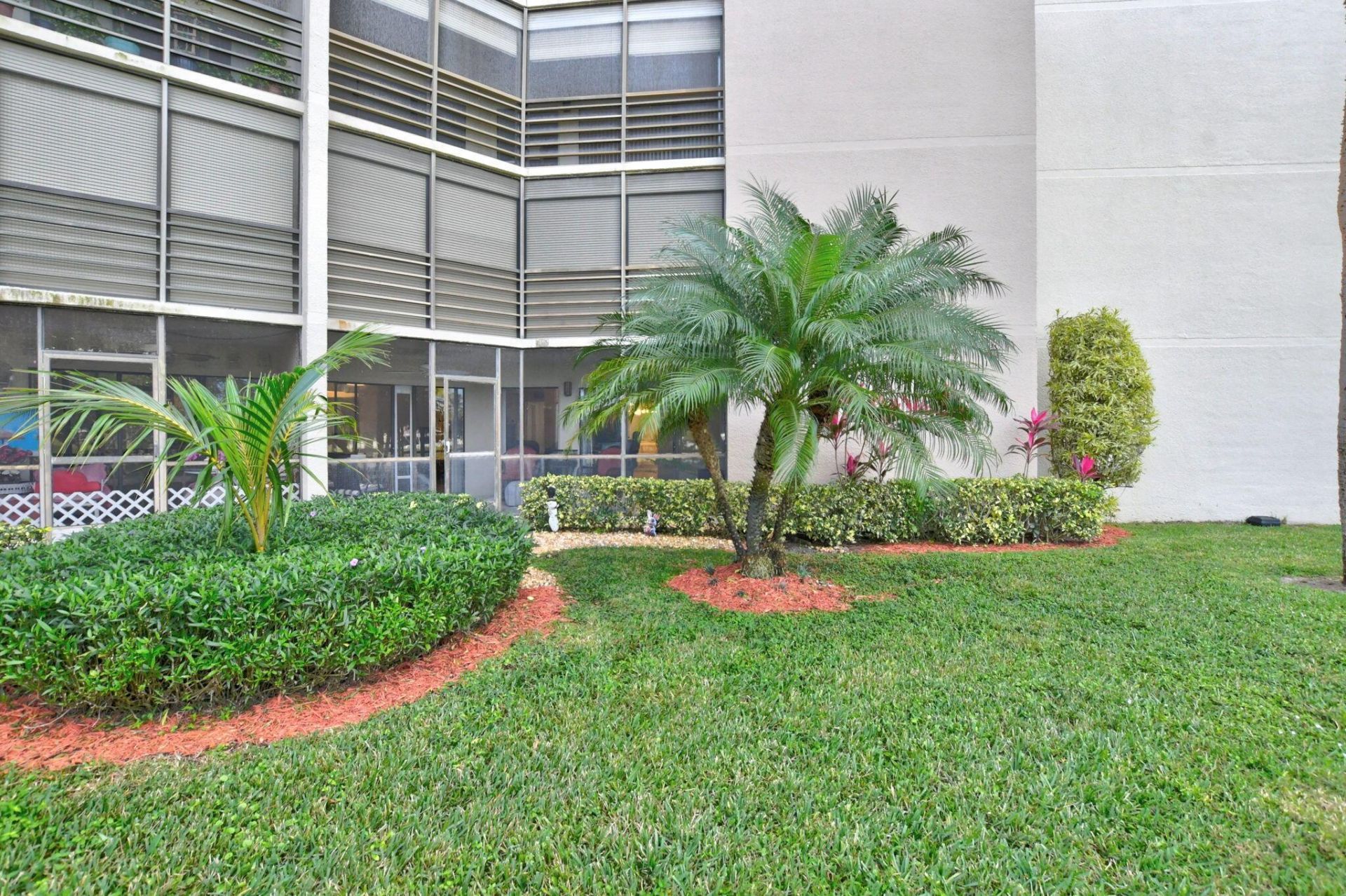 5650 Camino Del Sol, Unit 106, Boca Raton, FL 33433 Photo
