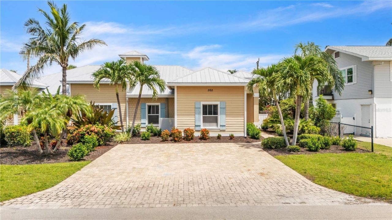 302 67th Street, Holmes Beach, FL 34217 Photo