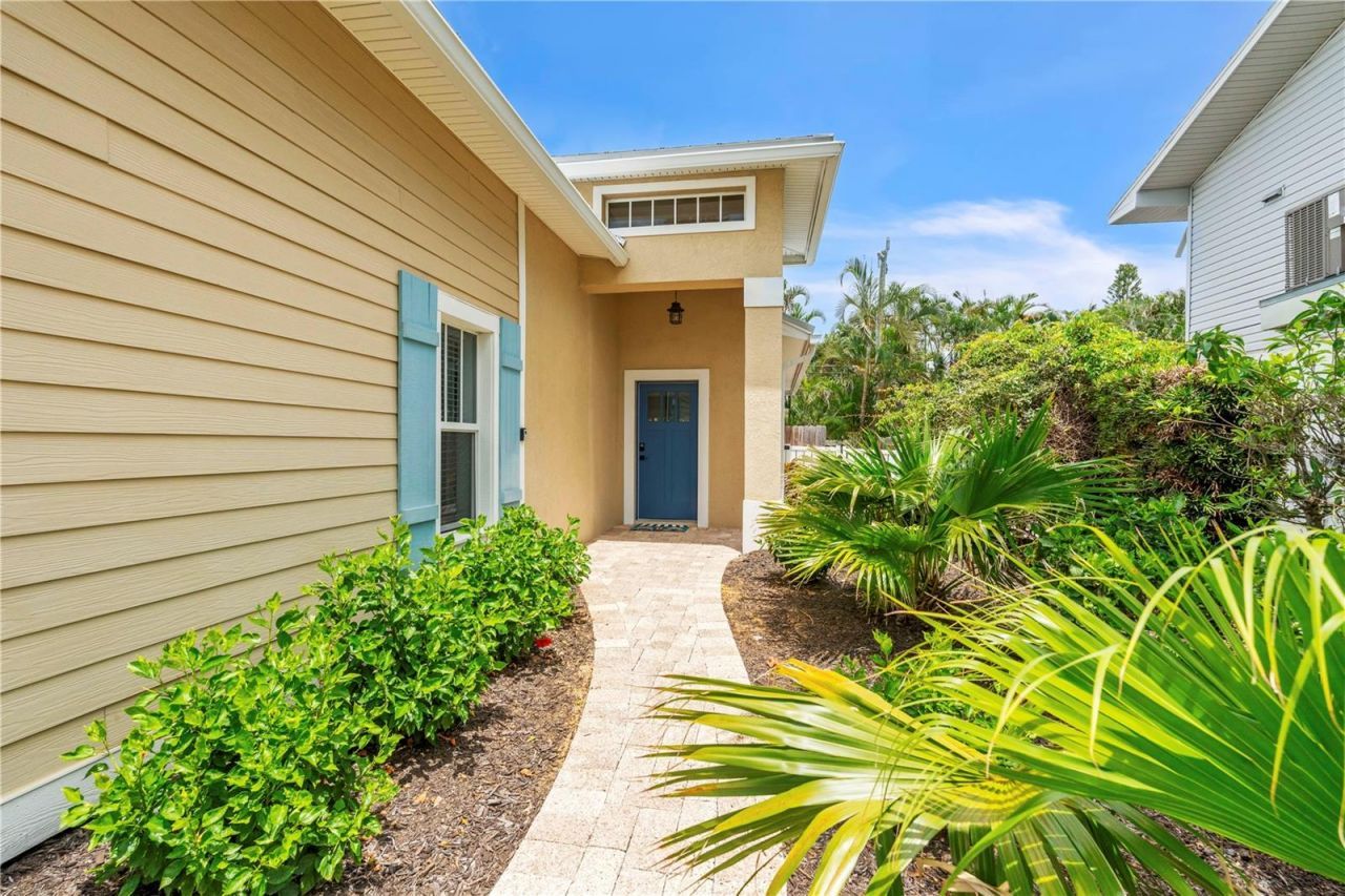 302 67th Street, Holmes Beach, FL 34217 Photo