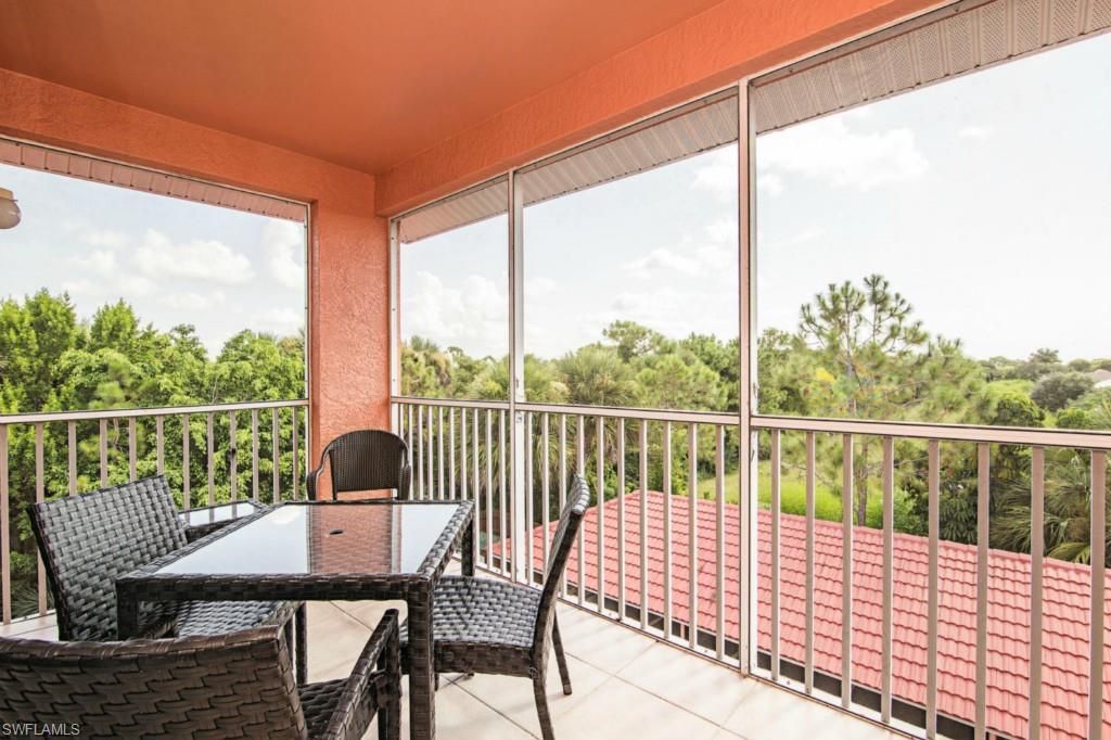 519 Roma Ct, Unit 3-301, Naples, FL 34110 Photo