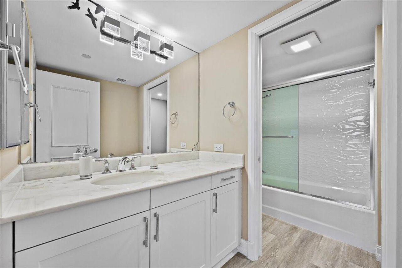 100 Lakeshore Drive, Unit 2156, North Palm Beach, FL 33408 Photo