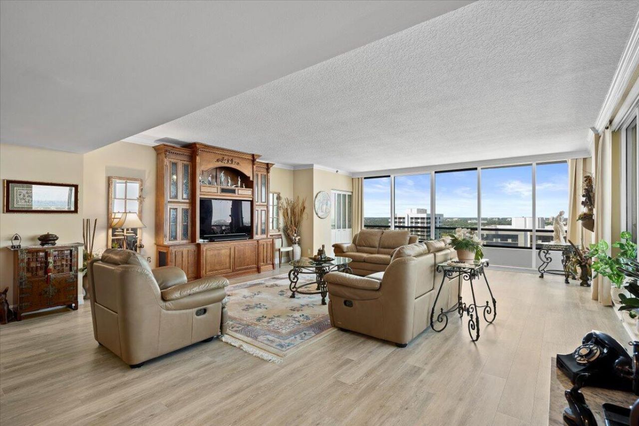 100 Lakeshore Drive, Unit 2156, North Palm Beach, FL 33408 Photo