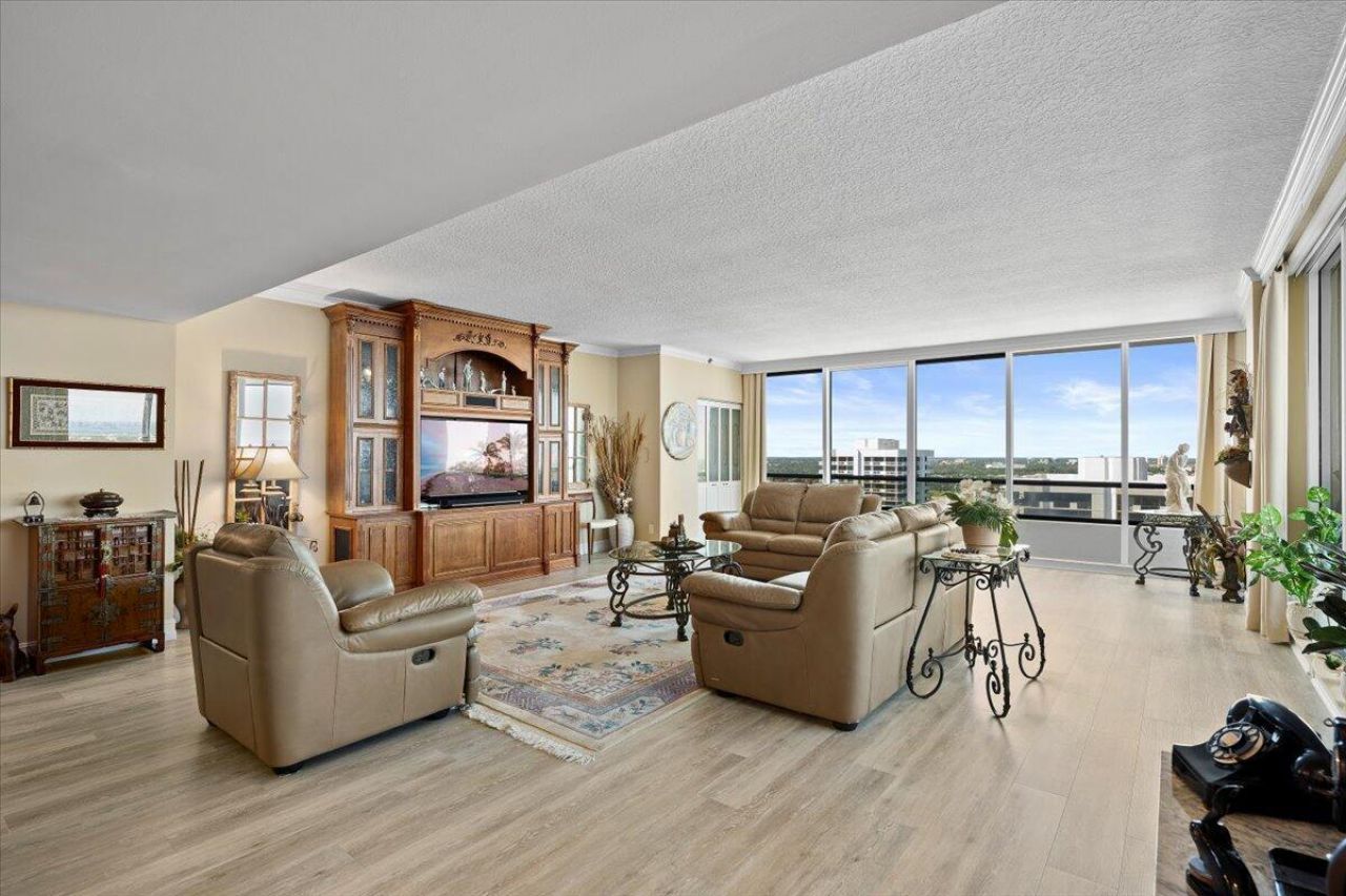 100 Lakeshore Drive, Unit 2156, North Palm Beach, FL 33408 Photo