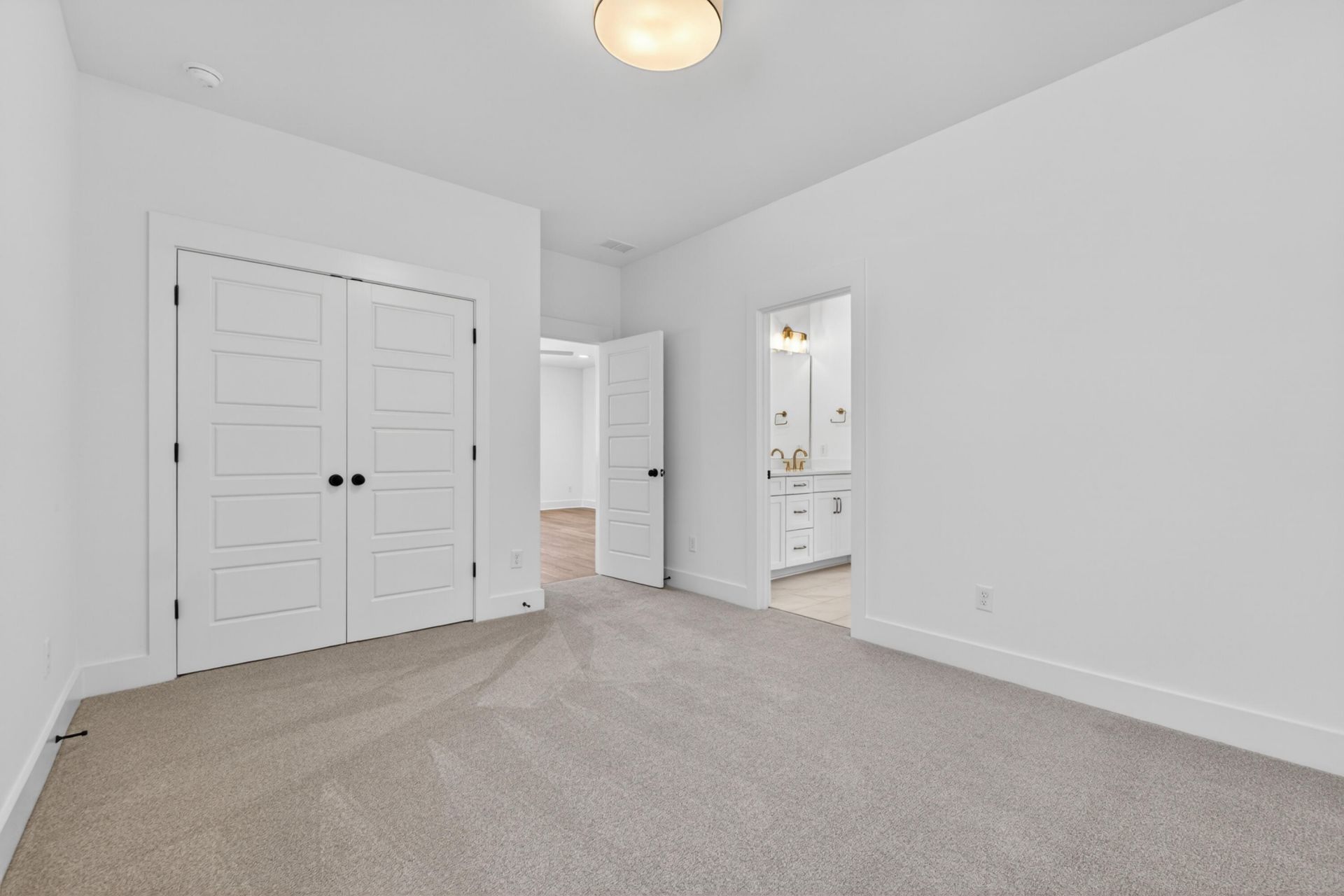 705 Twinflower Lane Photo 31