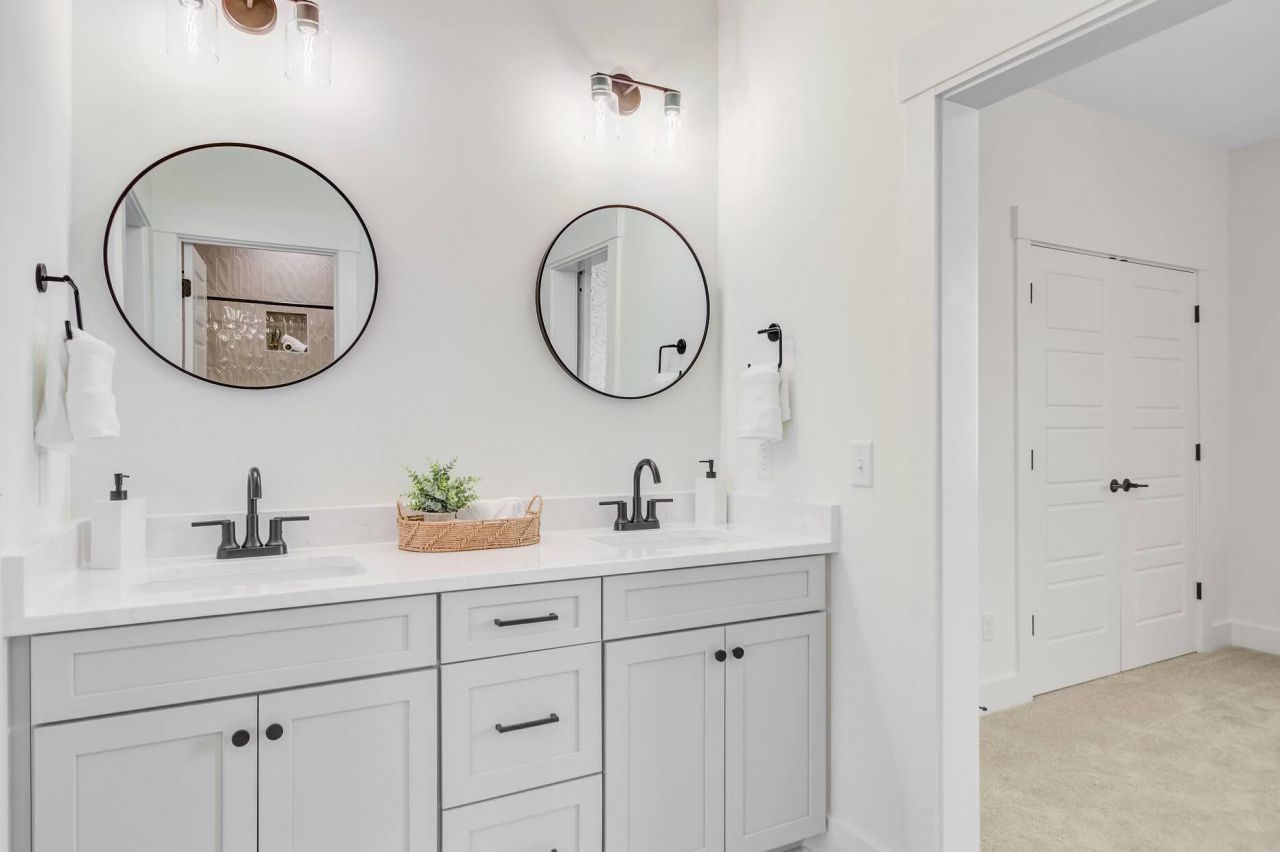 705 Twinflower Lane Photo 33