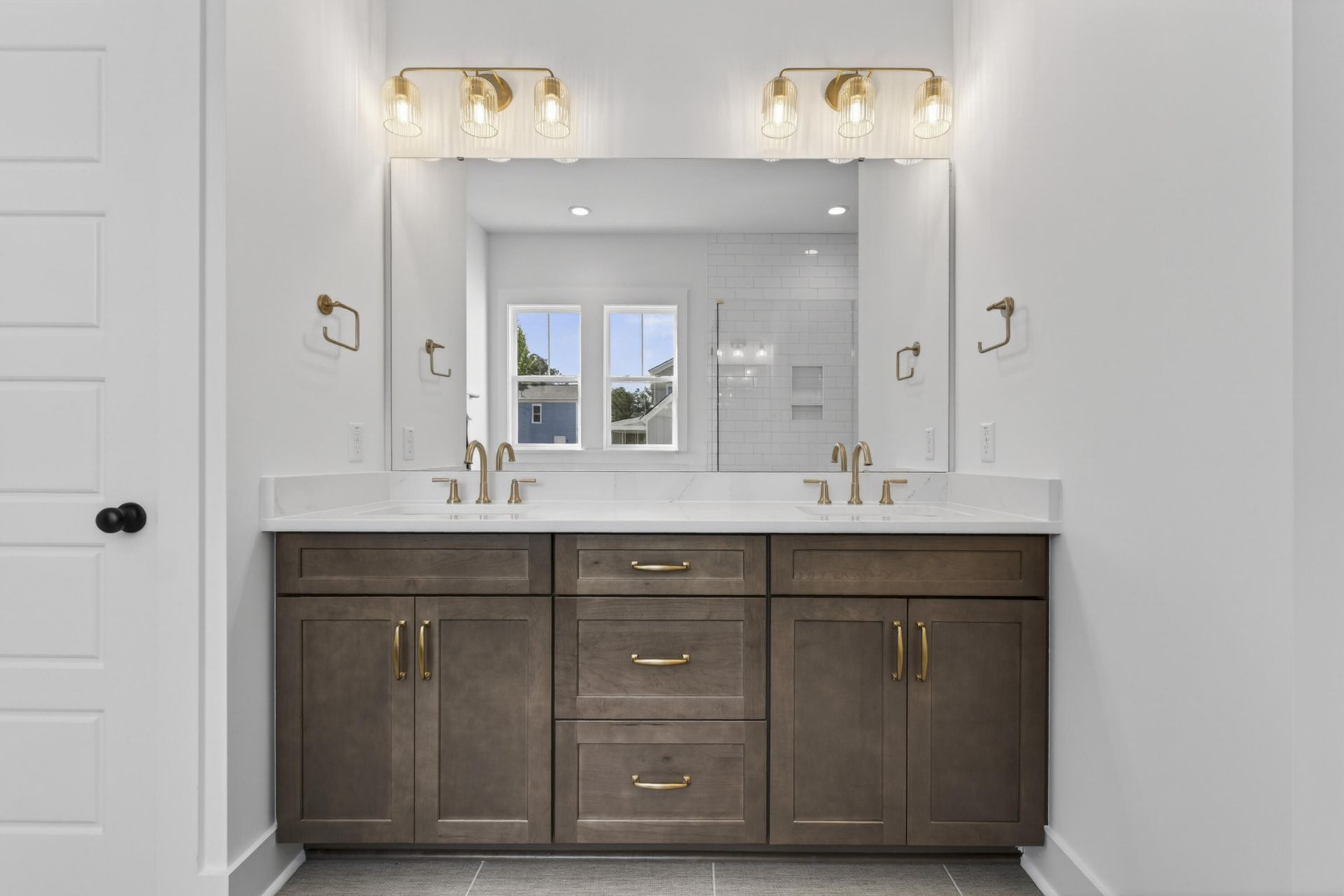 705 Twinflower Lane Photo 34