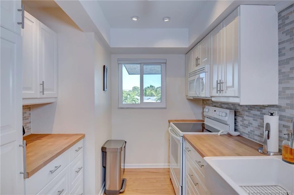 175 SE Saint Lucie Boulevard, Unit B66, Stuart, FL 34996 Photo