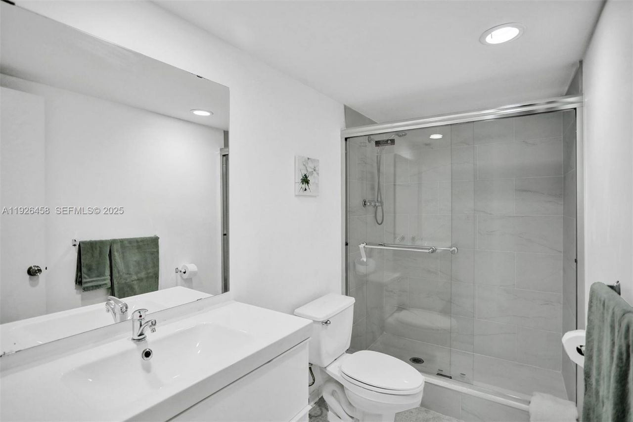 19370 Collins Ave, Unit 1504, Sunny Isles Beach, FL 33160 Photo
