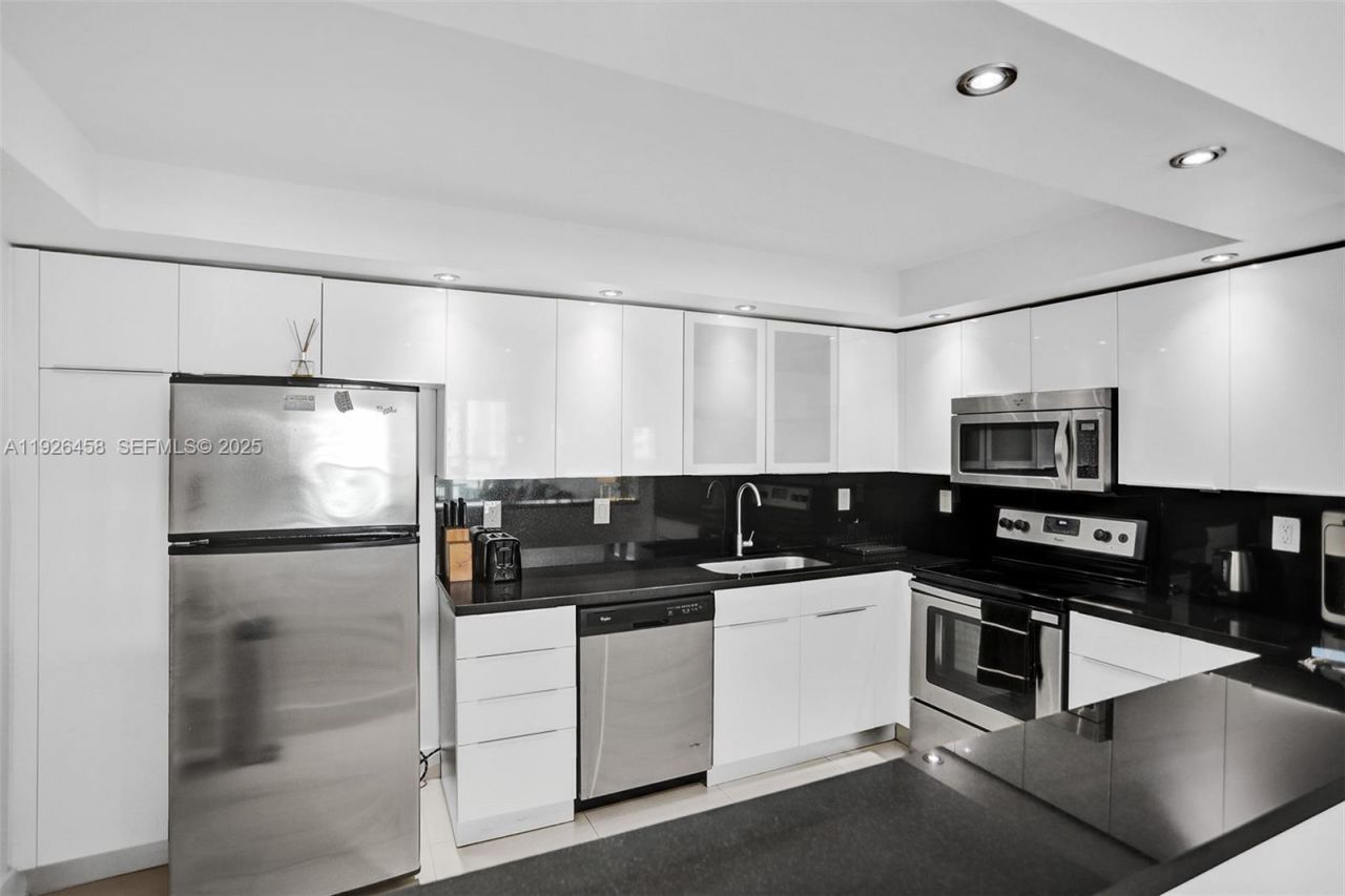 19370 Collins Ave, Unit 1504, Sunny Isles Beach, FL 33160 Photo