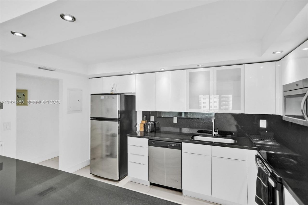 19370 Collins Ave, Unit 1504, Sunny Isles Beach, FL 33160 Photo