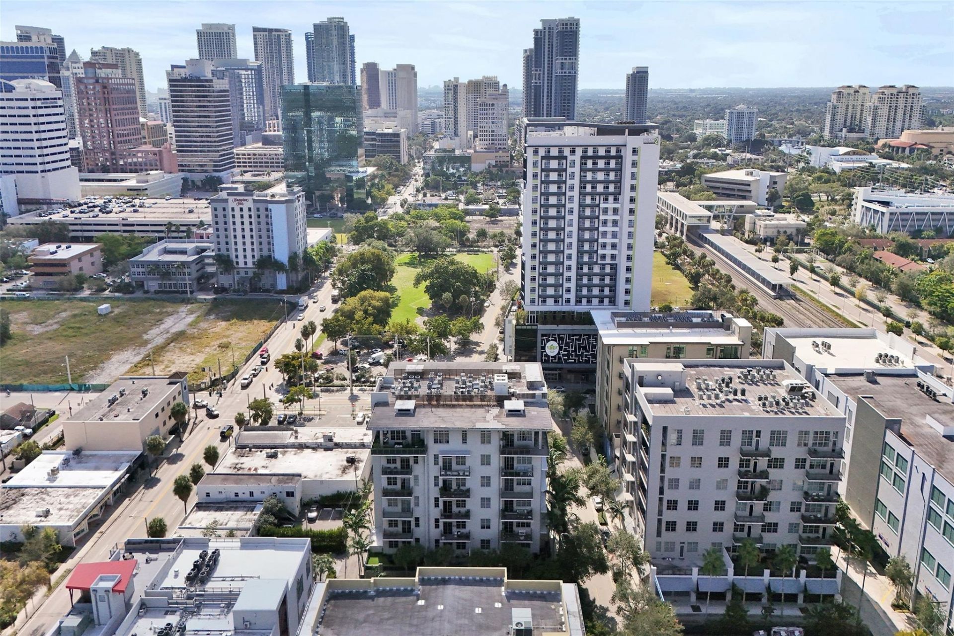 410 NW 1st Avenue, Unit 604, Fort Lauderdale, FL 33301 Photo