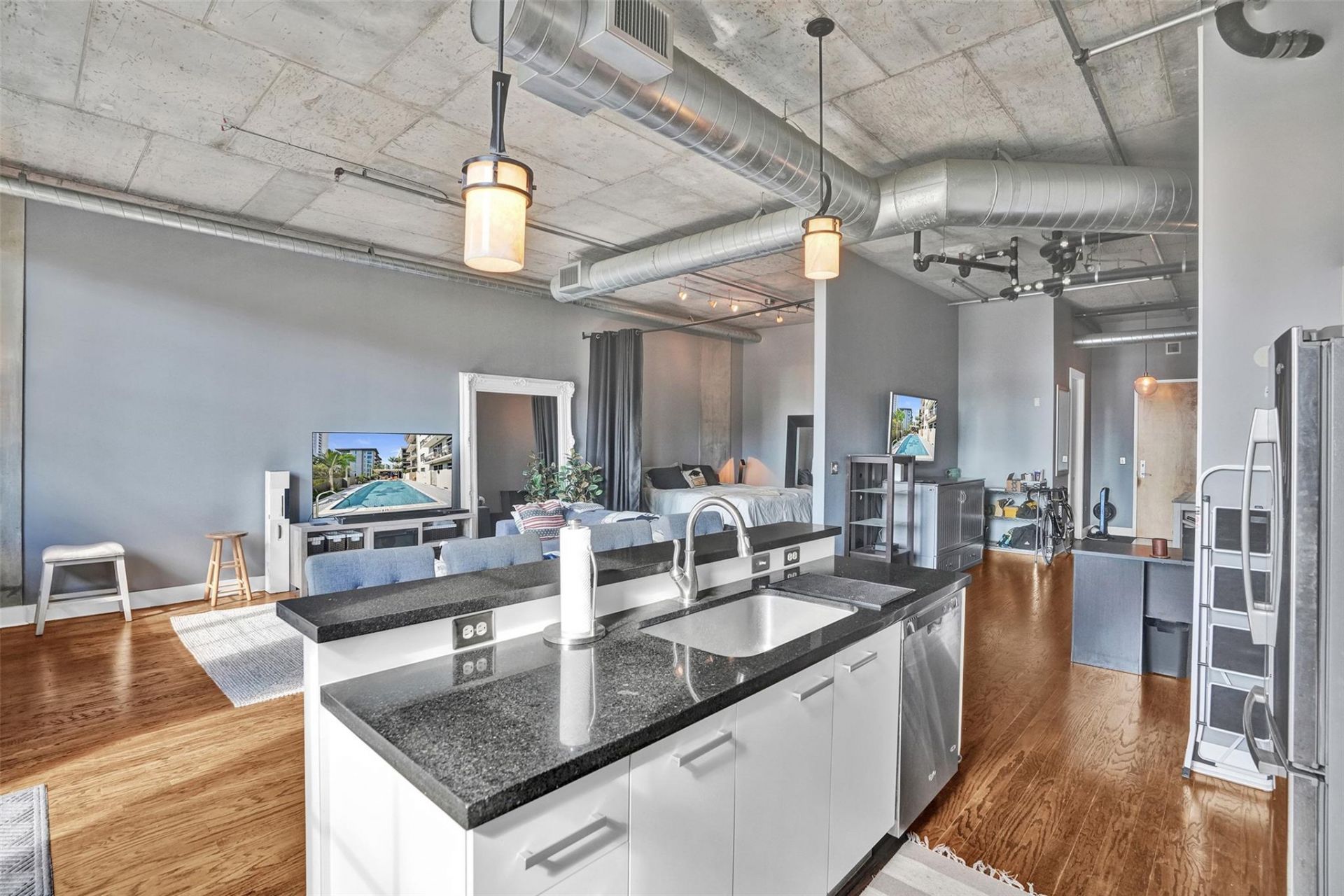 410 NW 1st Avenue, Unit 604, Fort Lauderdale, FL 33301 Photo