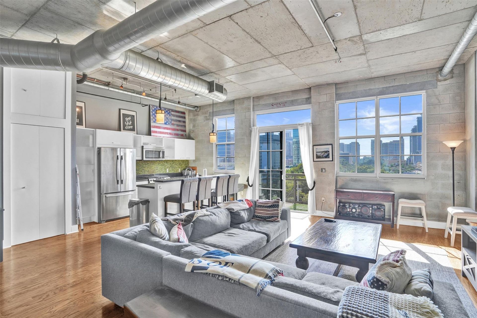 410 NW 1st Avenue, Unit 604, Fort Lauderdale, FL 33301 Photo