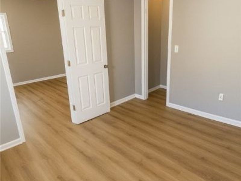 935 W 22nd Street, Lorain, OH 44052 Photo 4