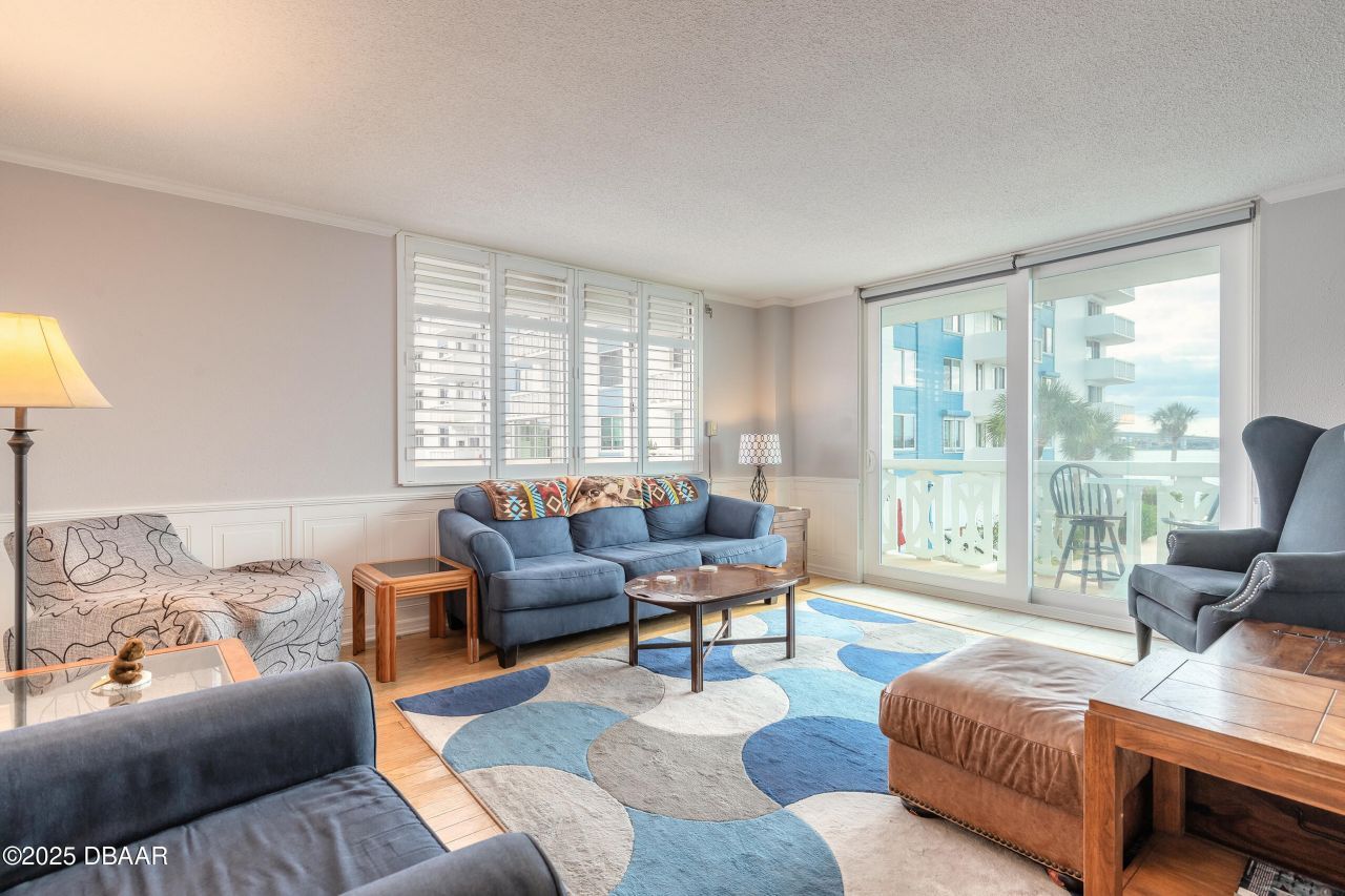935 N Halifax Avenue, Unit 106, Daytona Beach, FL 32118 Photo