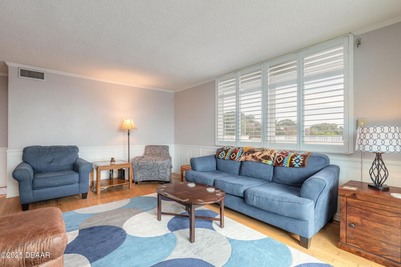 935 N Halifax Avenue, Unit 106, Daytona Beach, FL 32118 Photo