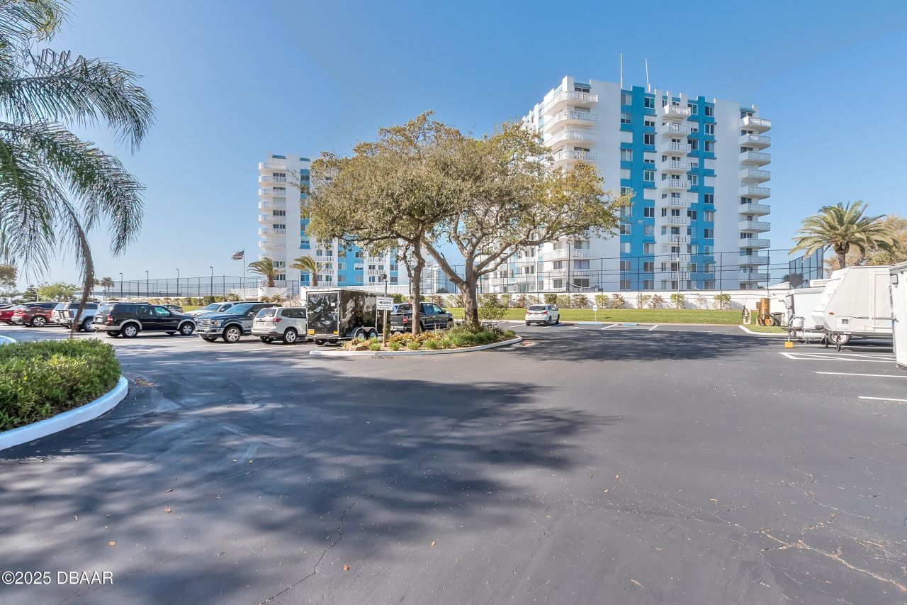 935 N Halifax Avenue, Unit 106, Daytona Beach, FL 32118 Photo