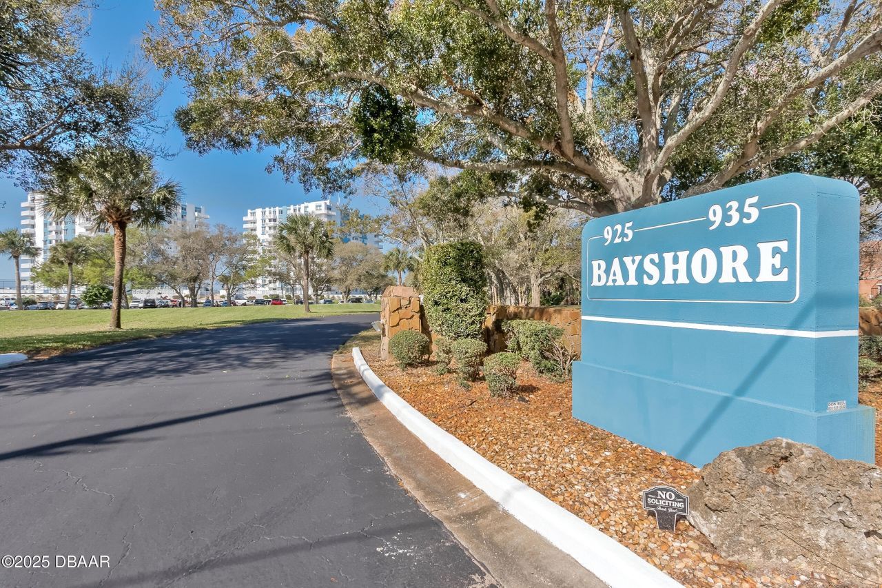 935 N Halifax Avenue, Unit 106, Daytona Beach, FL 32118 Photo