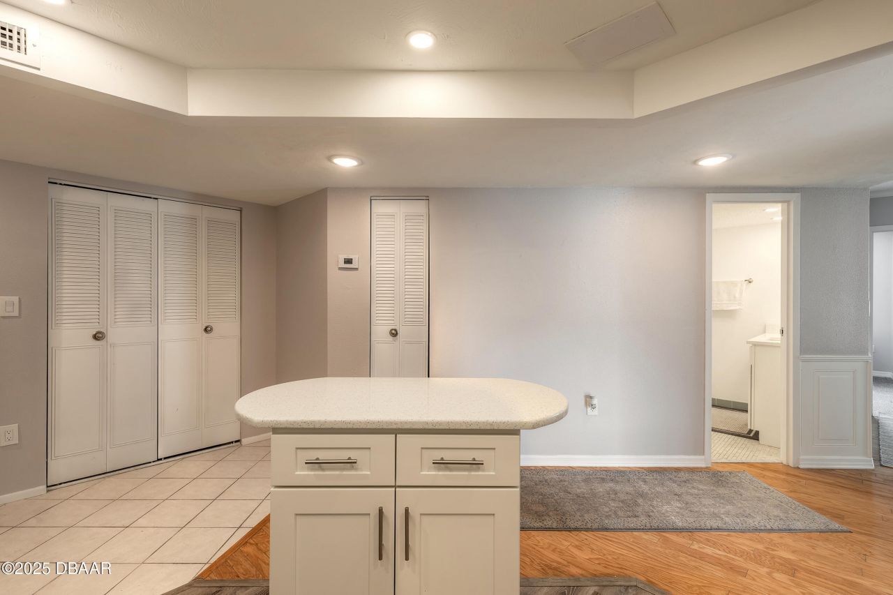 935 N Halifax Avenue, Unit 106, Daytona Beach, FL 32118 Photo