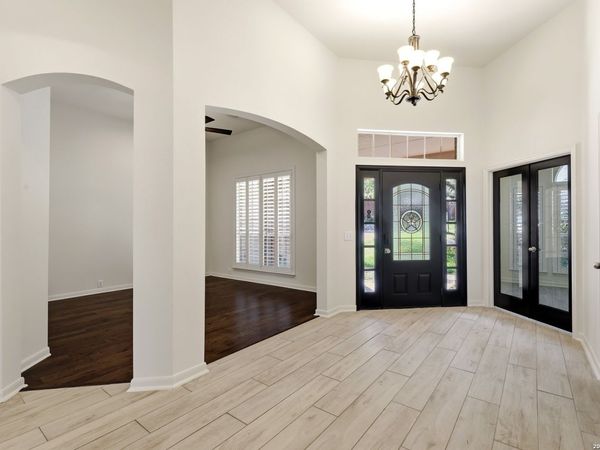 1615 Lookout Pt, San Antonio, TX 78260