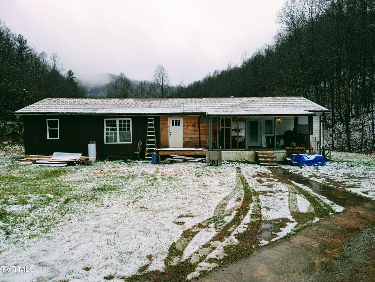 7737 Birchfield Road, Pound, VA 24279 Main Photo