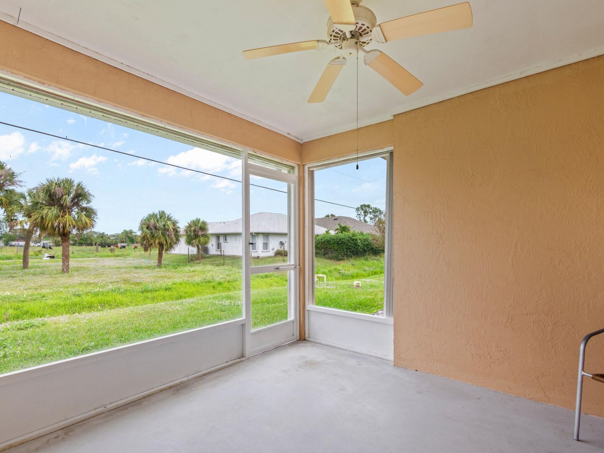 992 Seneca Avenue, Sebastian, FL 32958 Photo