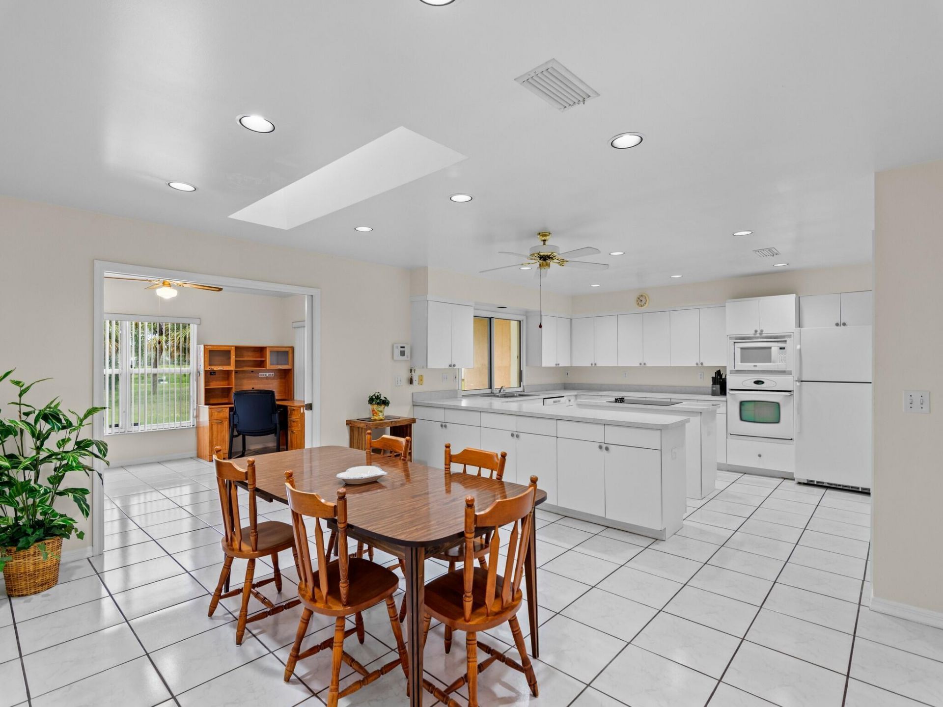 992 Seneca Avenue, Sebastian, FL 32958 Photo