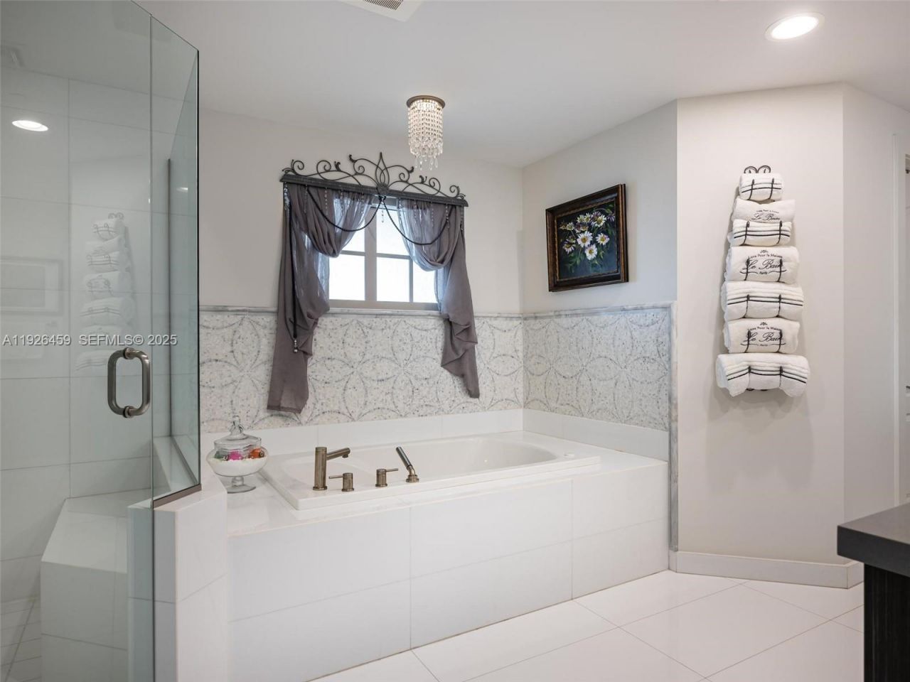 3415 N Ocean Drive, Unit 605, Hollywood, FL 33019 Photo