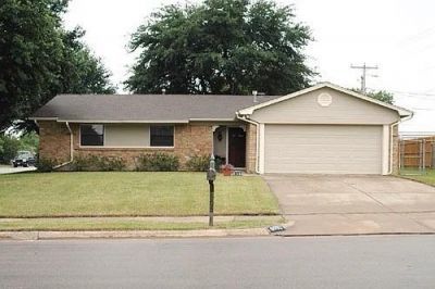 6052 Blueridge Drive, Watauga, TX 76148 Main Photo