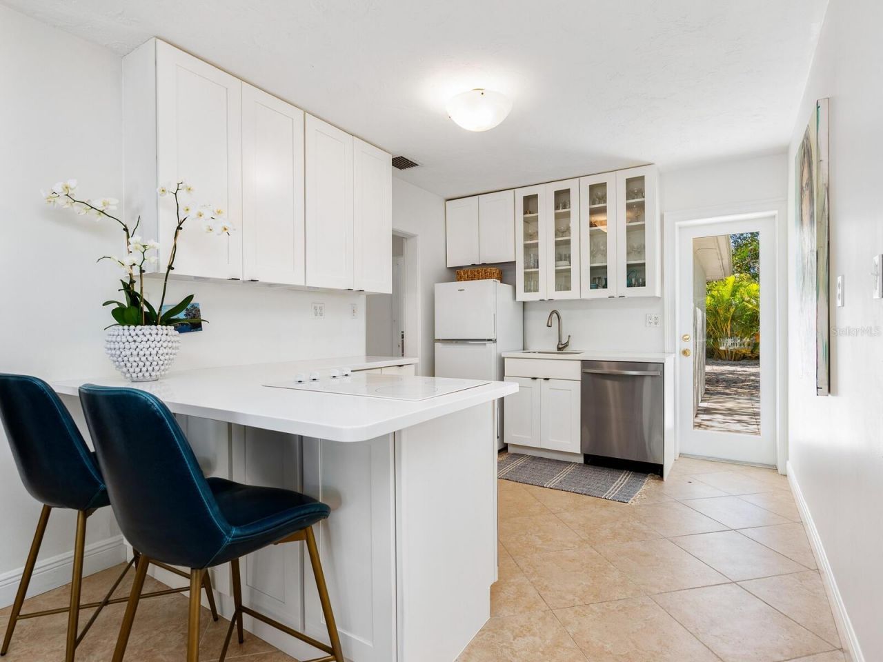 3629 Almeria Avenue, Sarasota, FL 34239 Photo