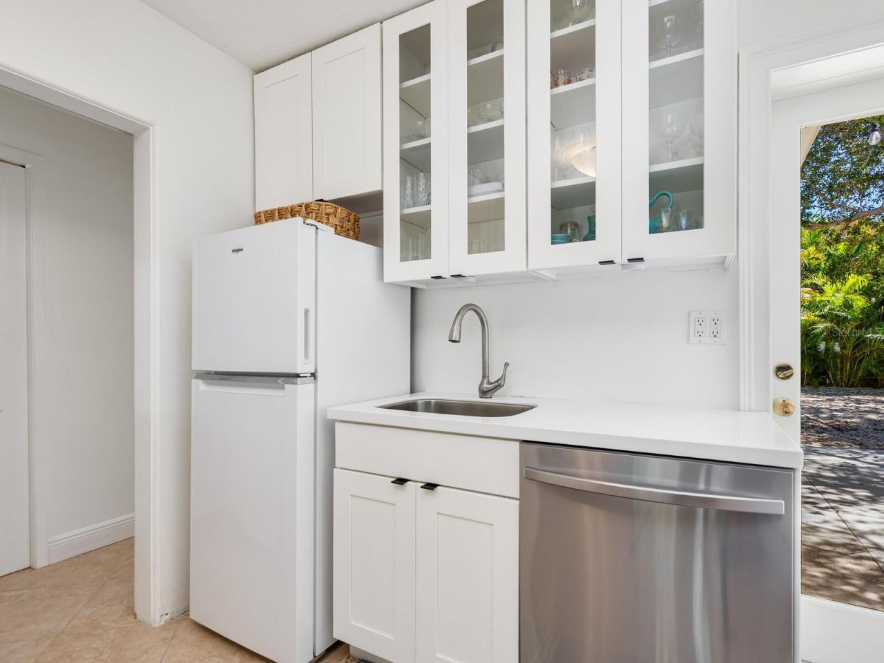 3629 Almeria Avenue, Sarasota, FL 34239 Photo