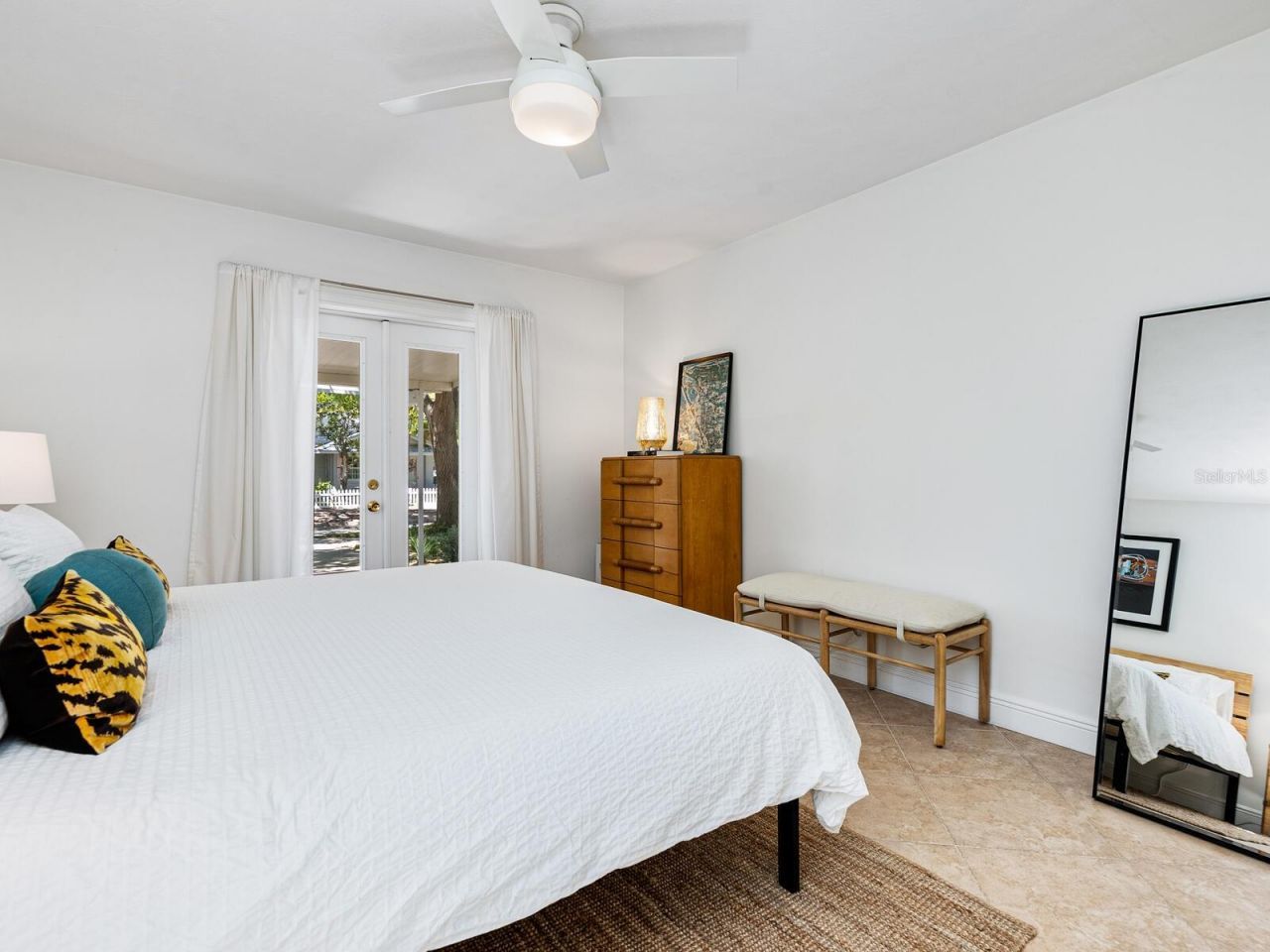 3629 Almeria Avenue, Sarasota, FL 34239 Photo